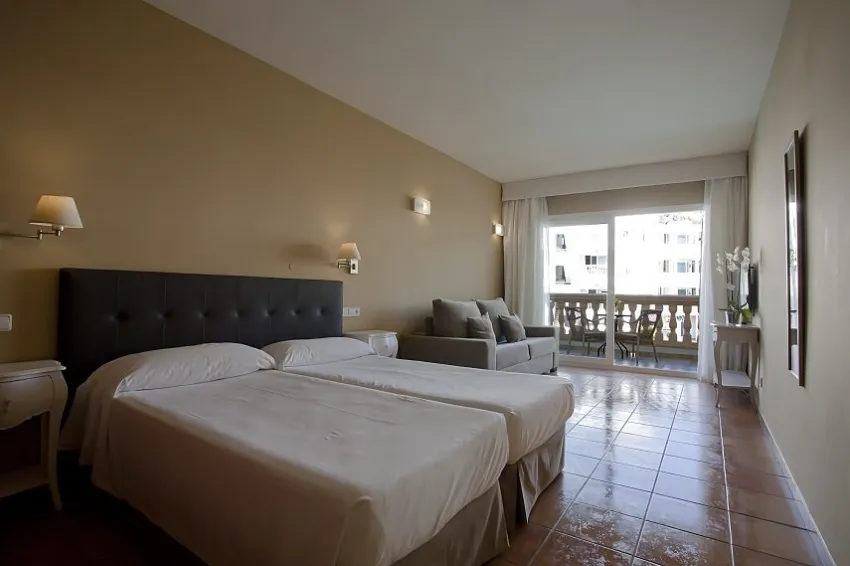 La Pergola Aparthotel 4*-25