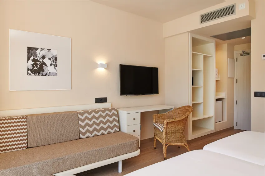 Protur Badia Park Aparthotel 4*-77