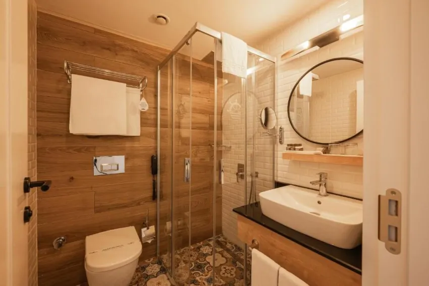 SAILORS BEACH CLUB  5*-15