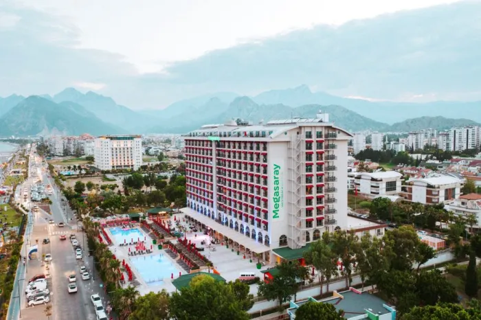 MEGASARAY WESTBEACH ANTALYA  5* - Antalya center - Turcia