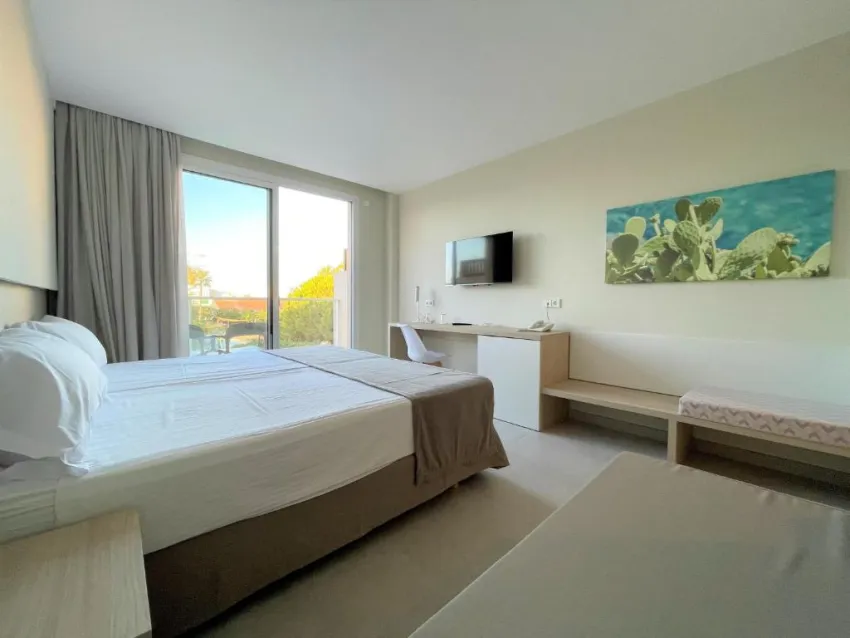 Garbi Cala Millor 4*-12