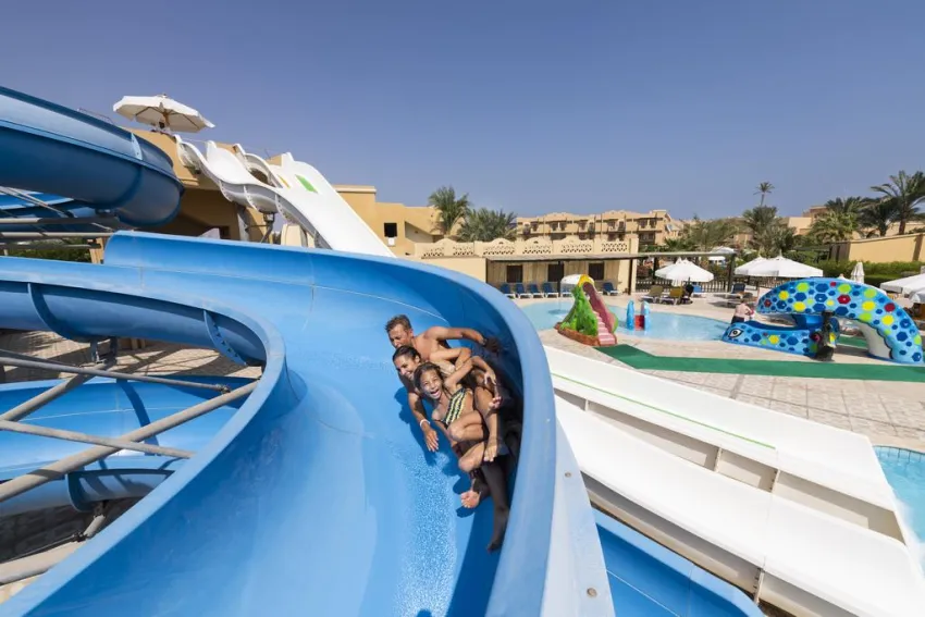 THREE CORNERS RIHANA RESORT EL GOUNA  4*-3