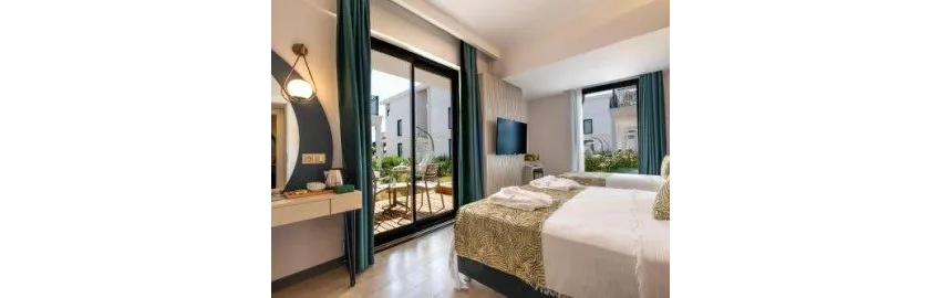 La Benata Hotel 5*-1