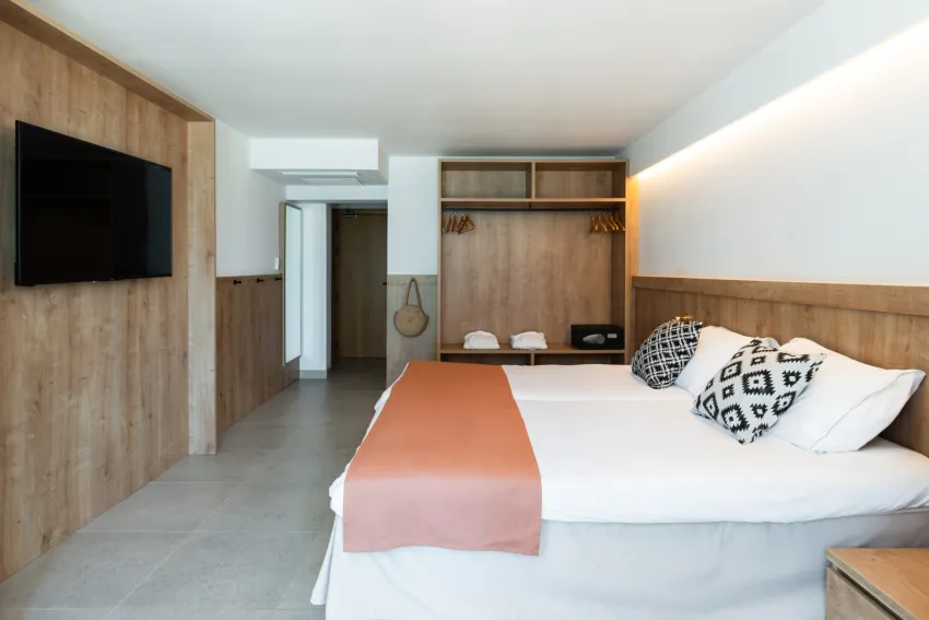 FERGUS Style Palma Beach 2*-18