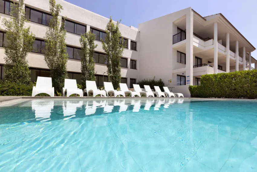 Bahia Pollensa Apart 3*-6