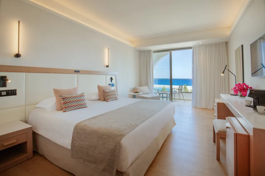 Golden Coast Beach Hotel 4*-12