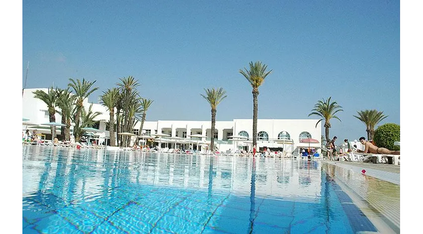 EL MOURADI CLUB KANTAOUI  4*-32
