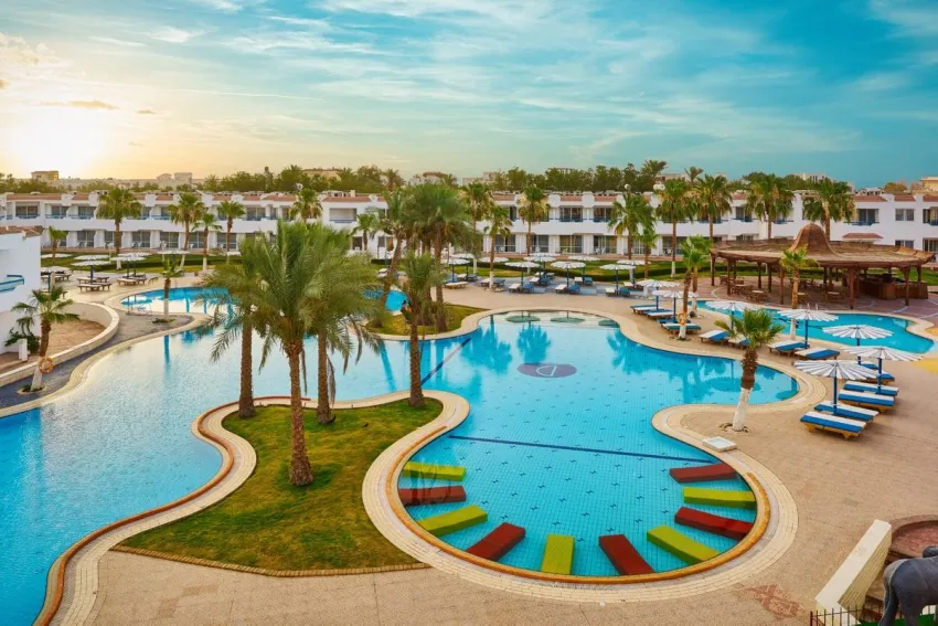 Dreams Vacation Resort 4*-9