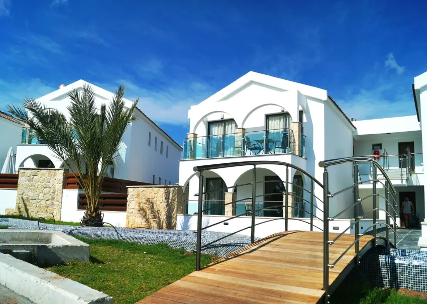 Latchi Escape Hotel & Suites 4*-9