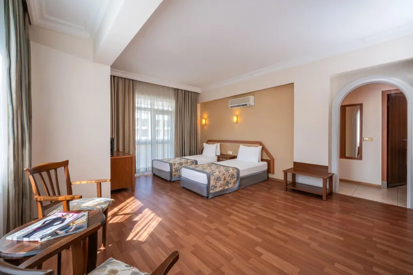 Villa Sunflower Hotel 4*-12