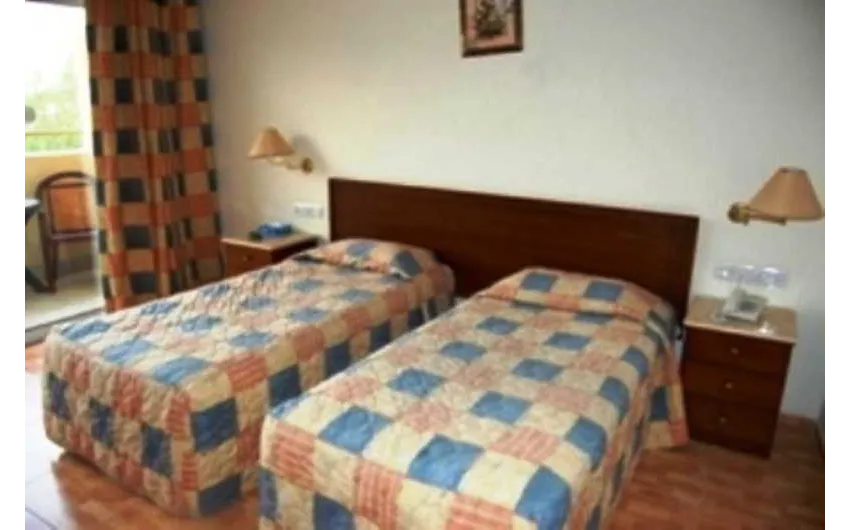 Moniatis Hotel 3*-5