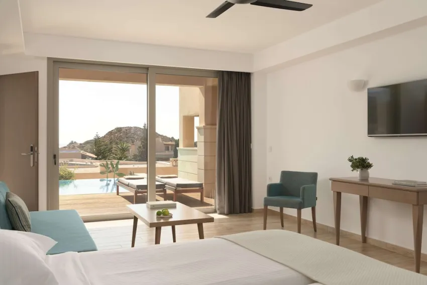 Paralos Irini Mare 4*-38