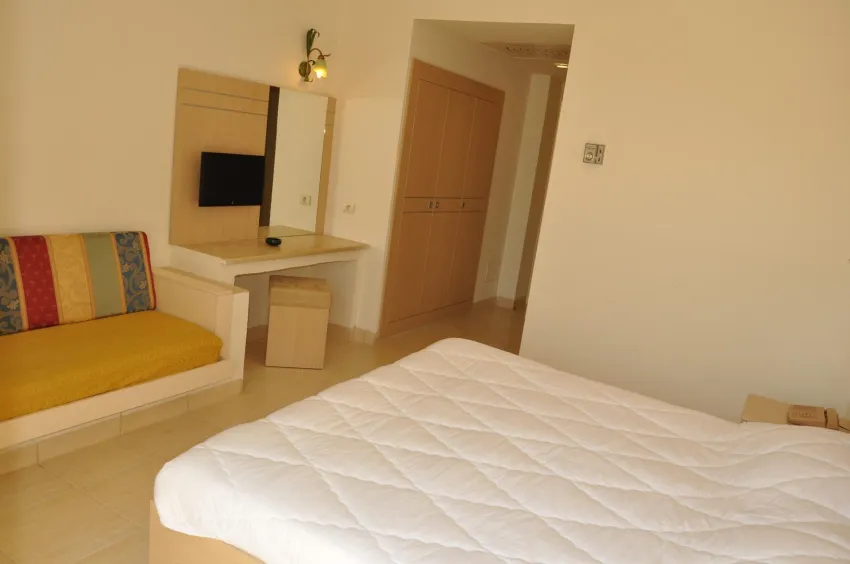 Novostar Omar Khayam 3*-8