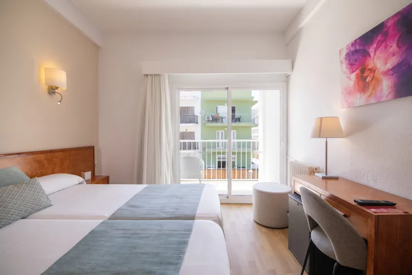 JS Sol de Can Picafort - Adults Only  3*-20