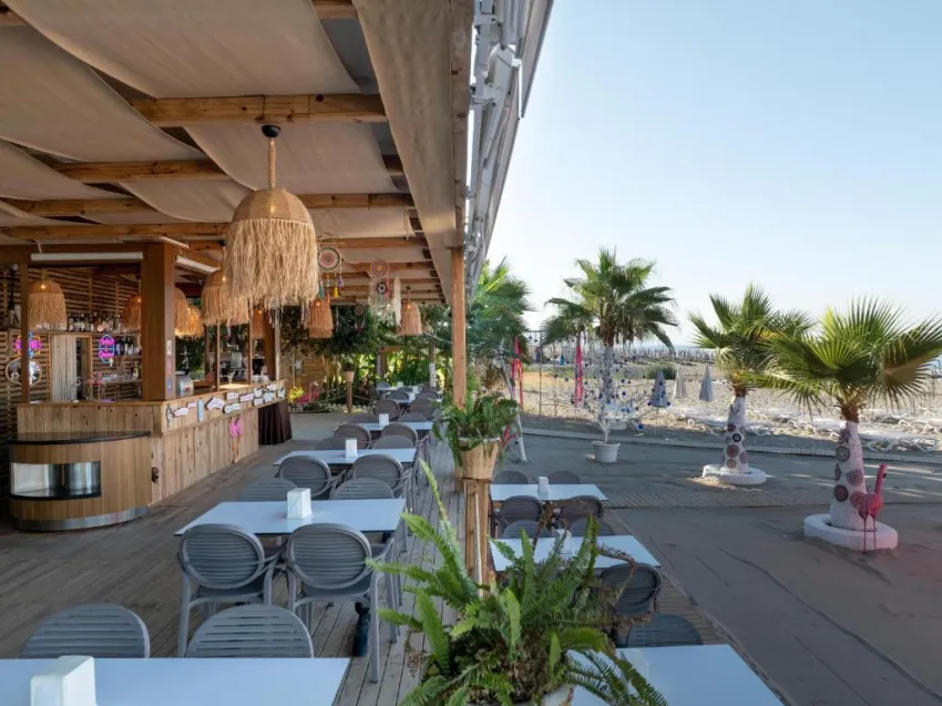 Blue Wave Suite Hotel 4*-45