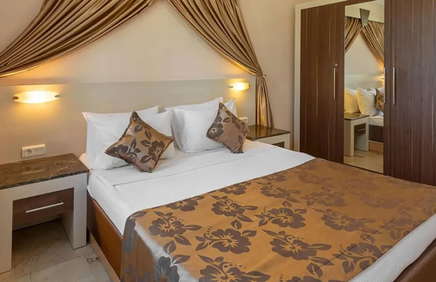 Club Paradiso Hotel & Resort 5*-10