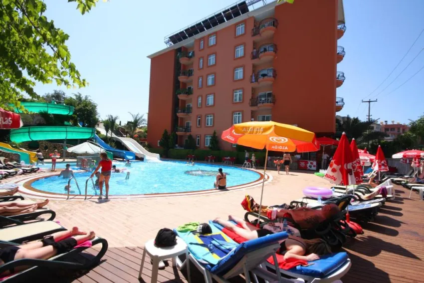 SUNPARK GARDEN HOTEL  4*-10