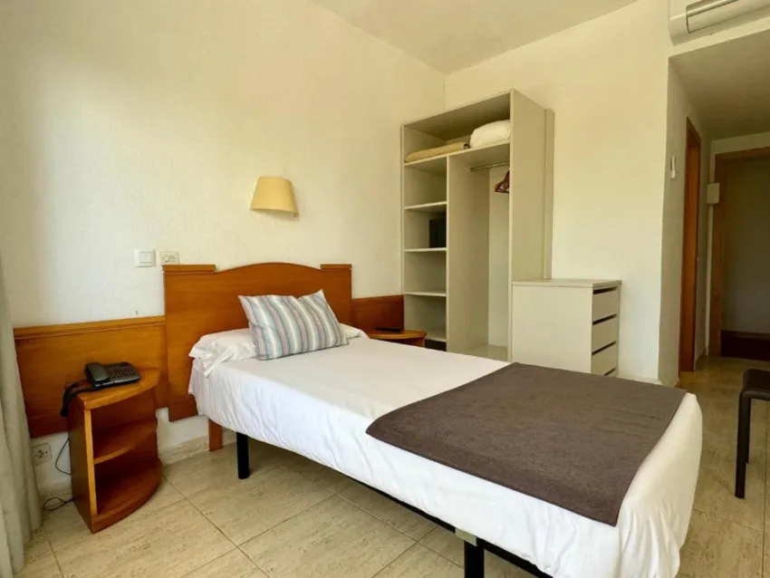 Cabot Cala Ferrera 4*-8