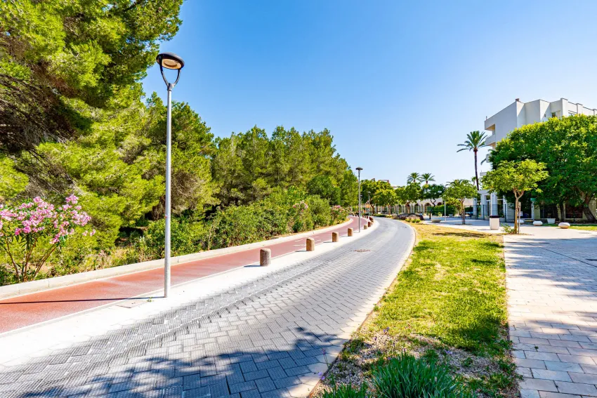 Intelier Rosella 4*-25