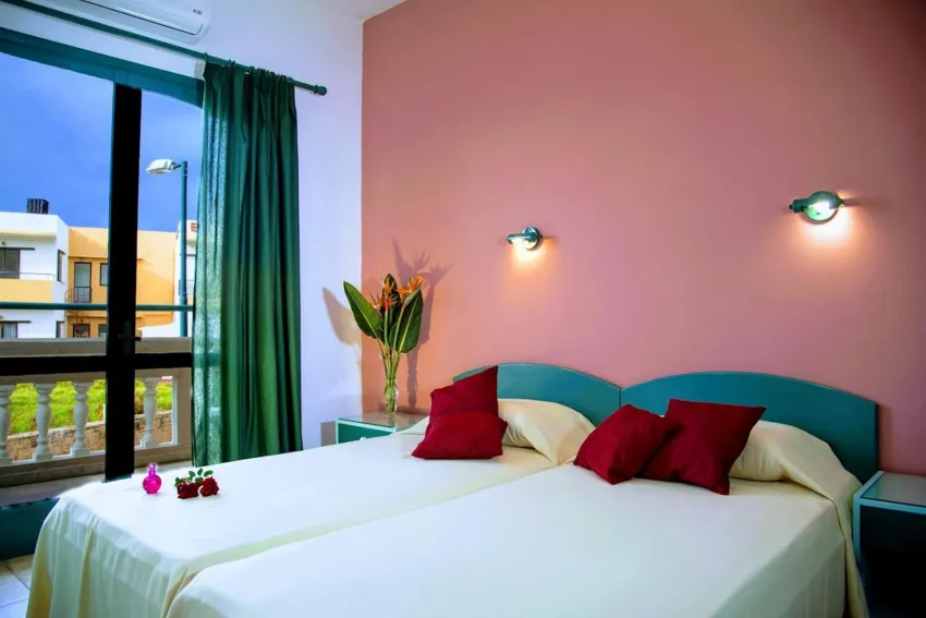 Theoni Apartments 1*-15