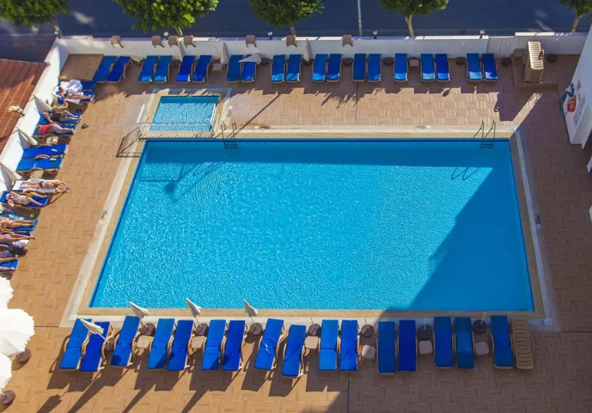 Eftalia Downtown 3*-6