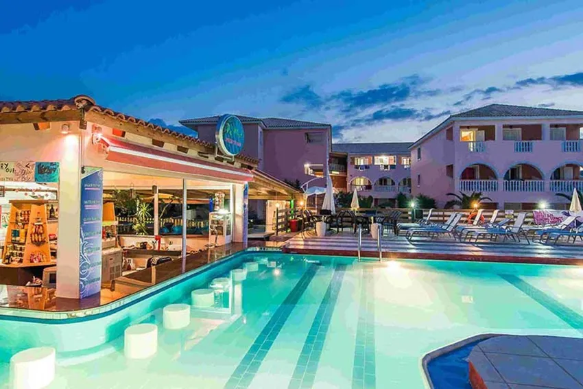 Savvas Hotel 3*-9
