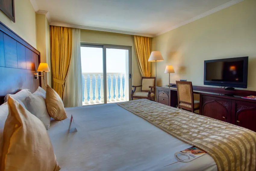 Crowne Plaza Antalya 5*-175