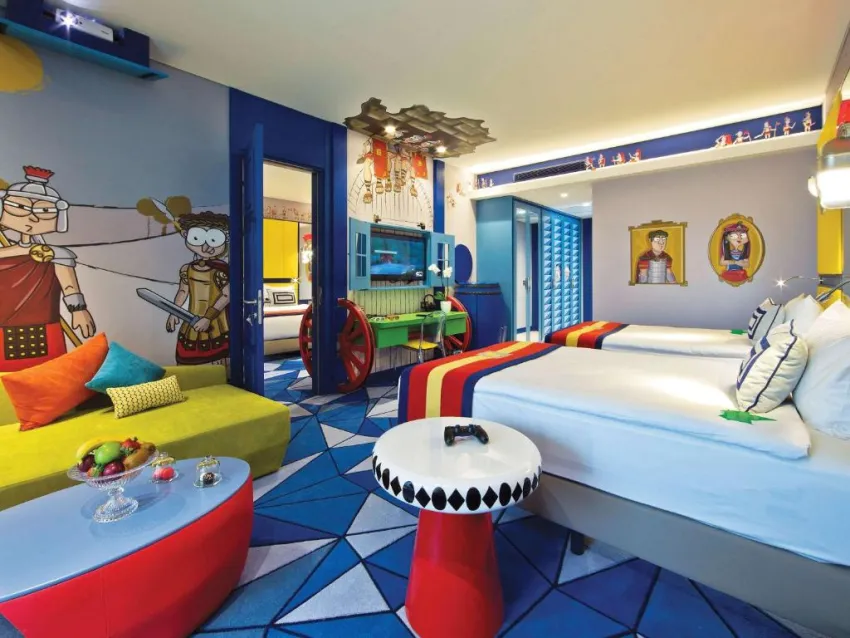 THE LAND OF LEGENDS KINGDOM HOTEL  5*-32