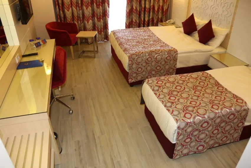 SUNMELIA BEACH RESORT HOTEL & SPA  5*-5