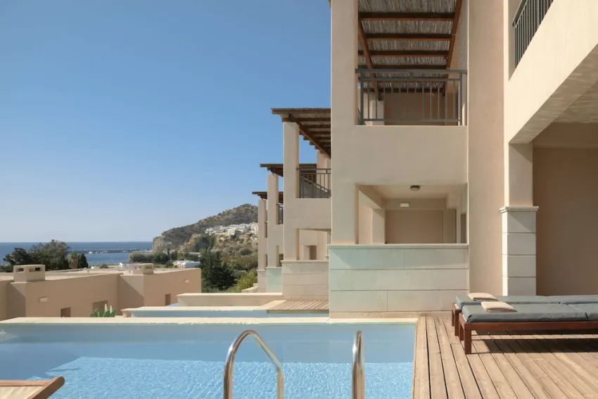 Paralos Irini Mare 4*-90