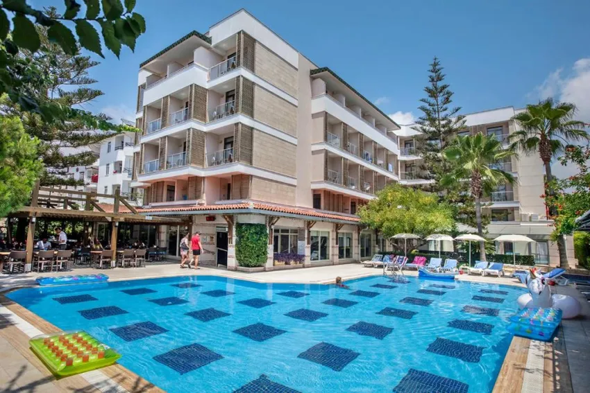 TRENDY SIDE BEACH (ADULTS ONLY 16+)  4*-1