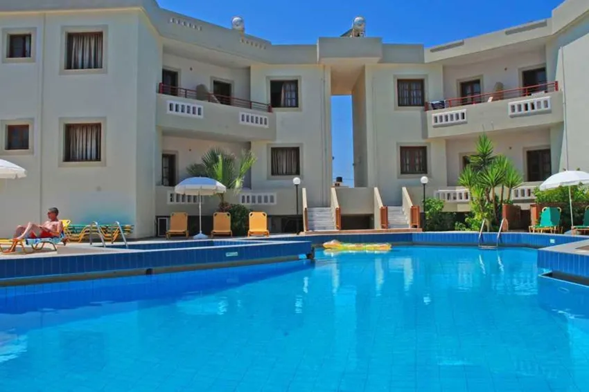 John Mary Apartments 3*-5