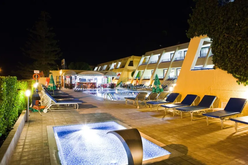 Napa Prince Hotel Apartments 3*-35