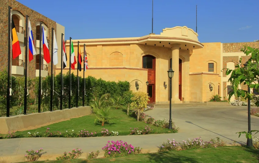 Royal Brayka Beach Resort 4*-2