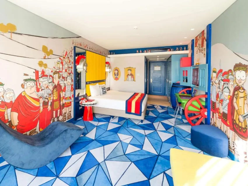 THE LAND OF LEGENDS KINGDOM HOTEL  5*-57