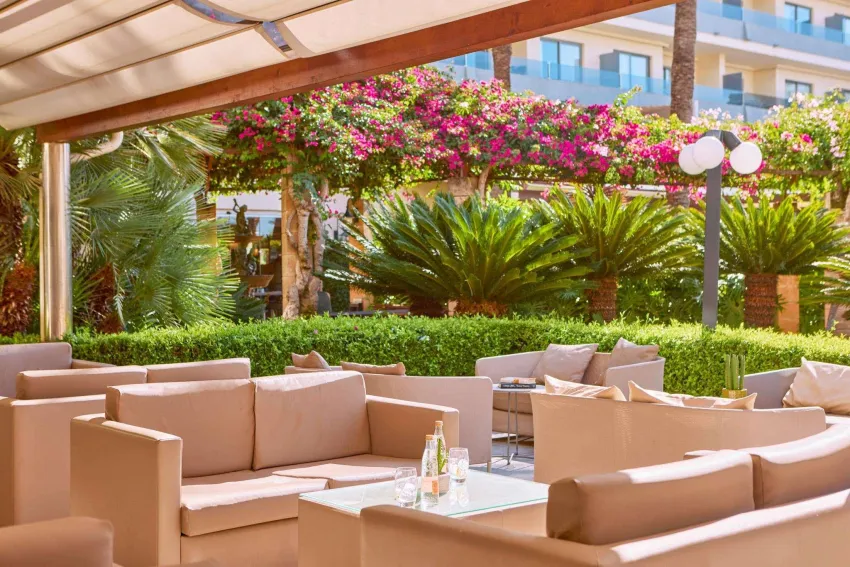 Zafiro Palmanova -107