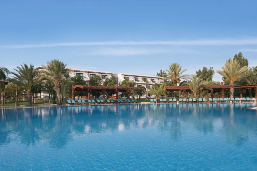 NOAH'S ARK DELUXE HOTEL & SPA  5*-24