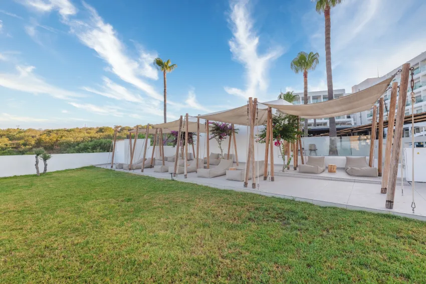 Napa Mermaid Hotel & Suites 4*-138