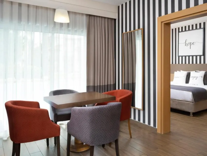 SELECTUM FAMILY RESORT SIDE  5*-12