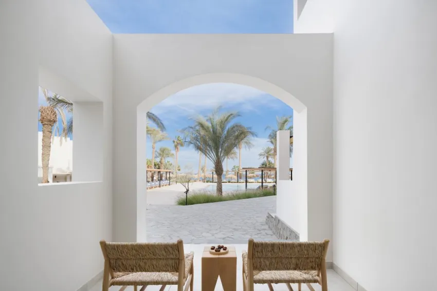 SERRY BEACH RESORT  5*-58