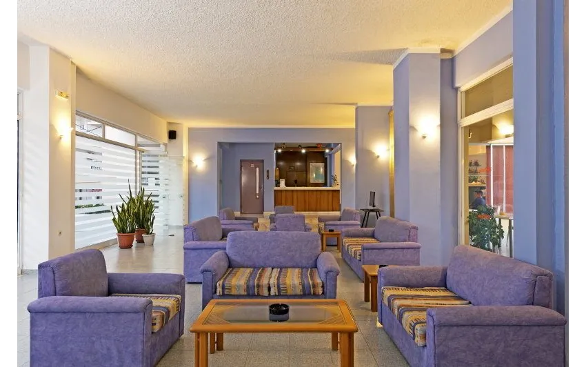 Trianta Apartments 2*-9