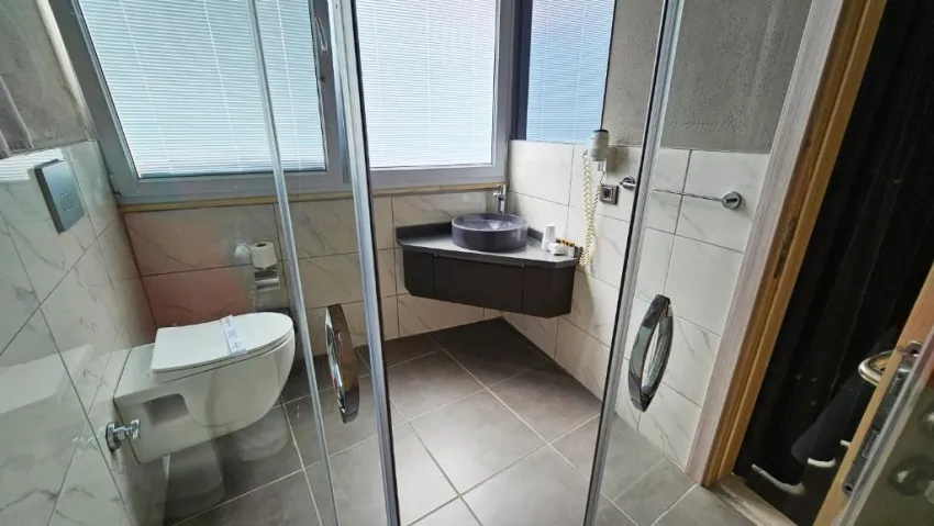 BLUE STAR HOTEL  4*-32