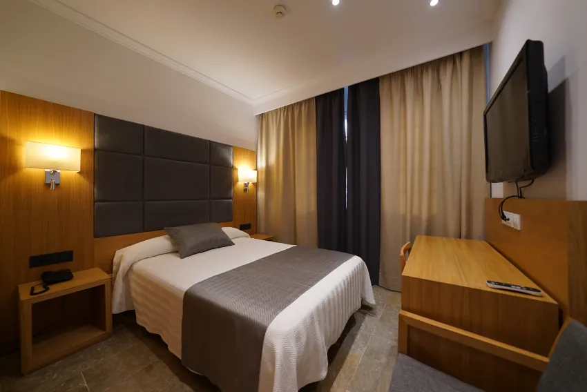 Artmadams Hotel 4*-63