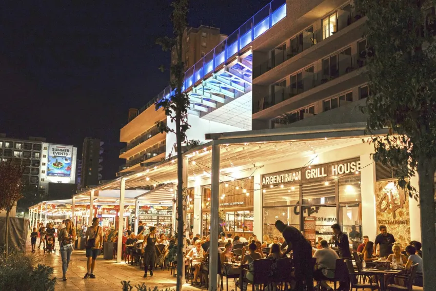 Innside Calvia Beach 4*-9