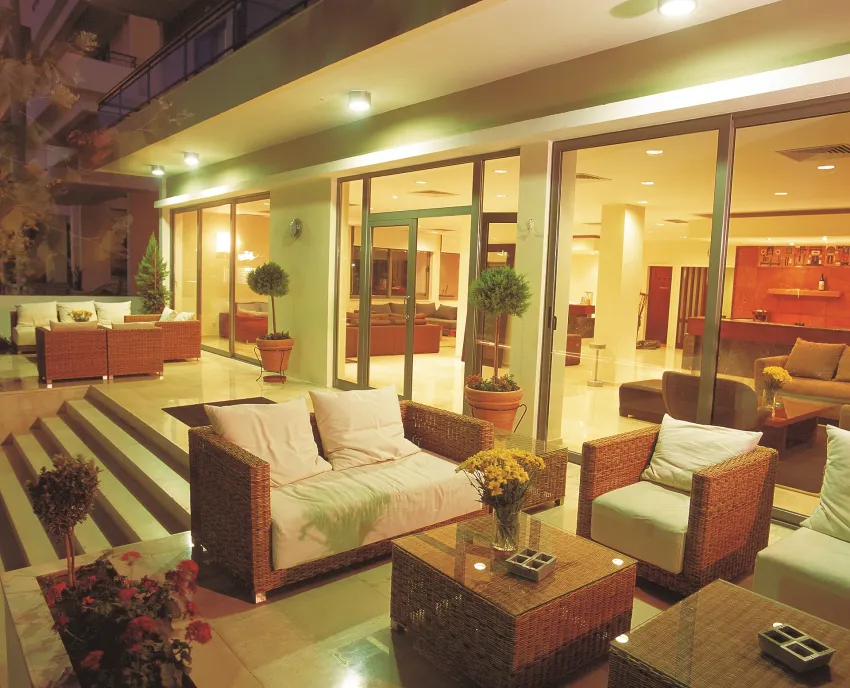 Angela Downtown Hotel 3*-8