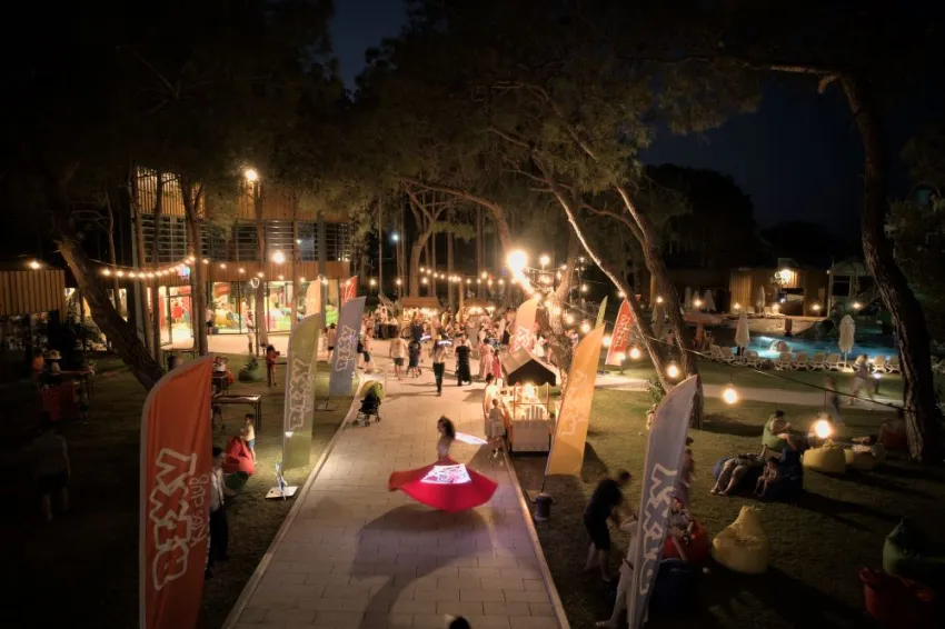 RIXOS SUNGATE CLUB DIAMOND  5*-19