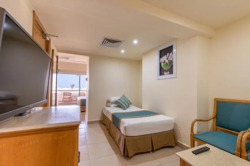 LONG BEACH RESORT  4*-29