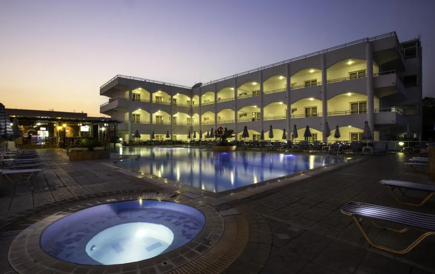 Orion Hotel 3*-5