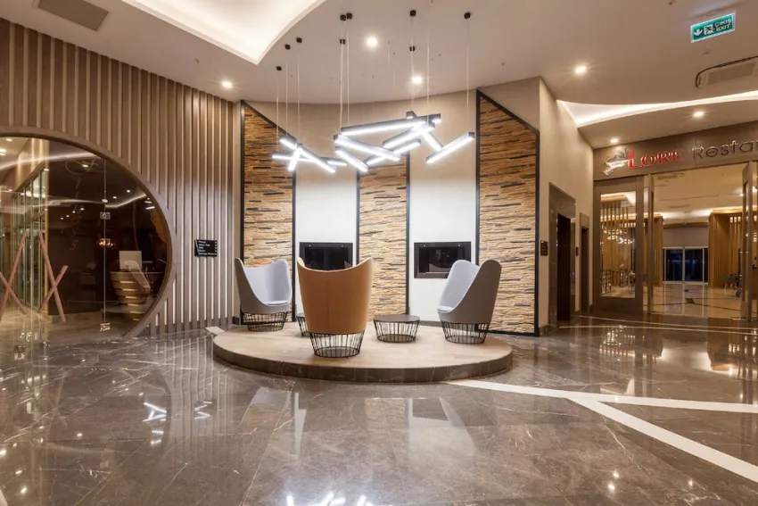 Vīb Antalya 4*-3