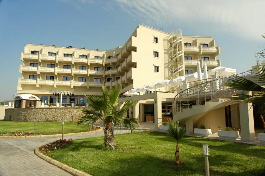 VUNI PALACE HOTEL  5*-7